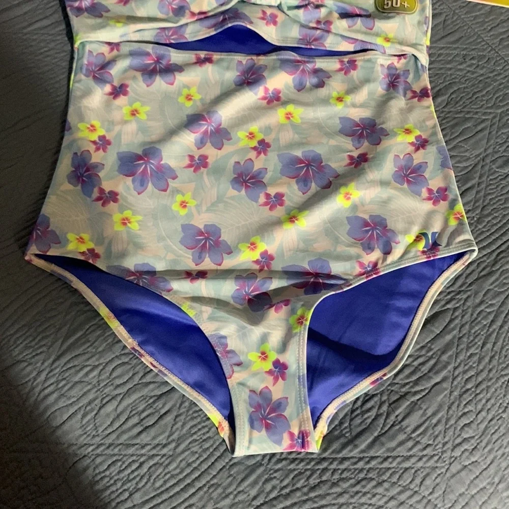 Hurley One-Piece Siwmsuit - UPF 50+ (For Big Girls)XL‎ (16)